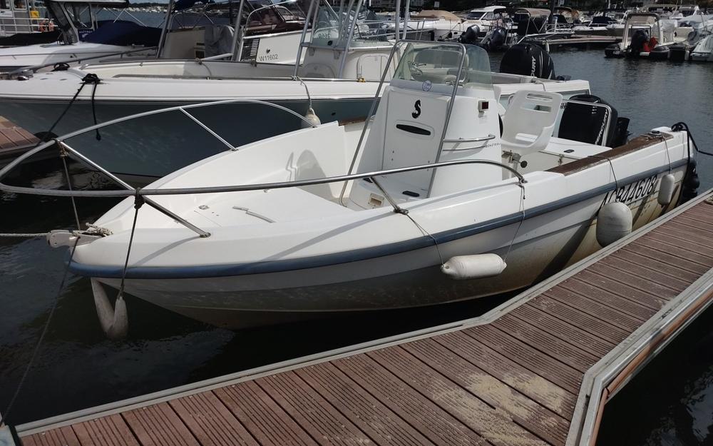 slider 0 Beneteau Flyer 570 Open