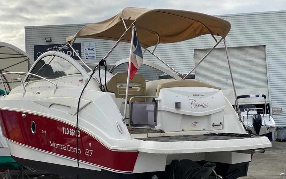 slider 3 Beneteau Monte Carlo 27