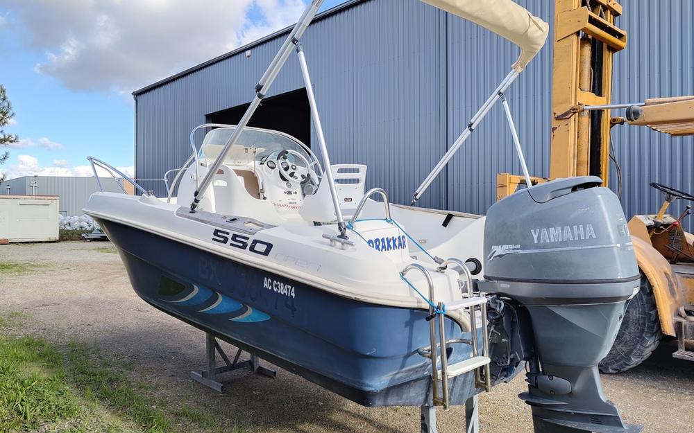 slider 5 Beneteau Flyer 550 Open