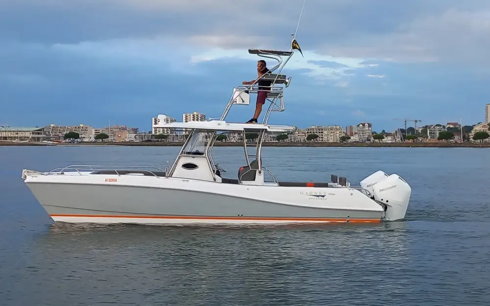 slider 9 Garnet Offshore  300 HT Fly