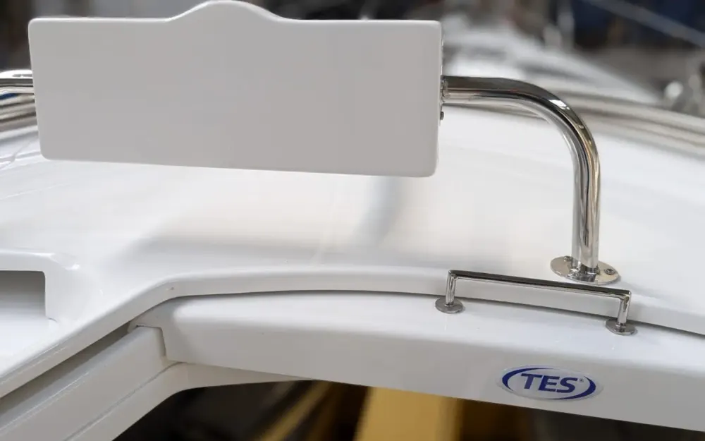 slider 8 Tes  246 - null