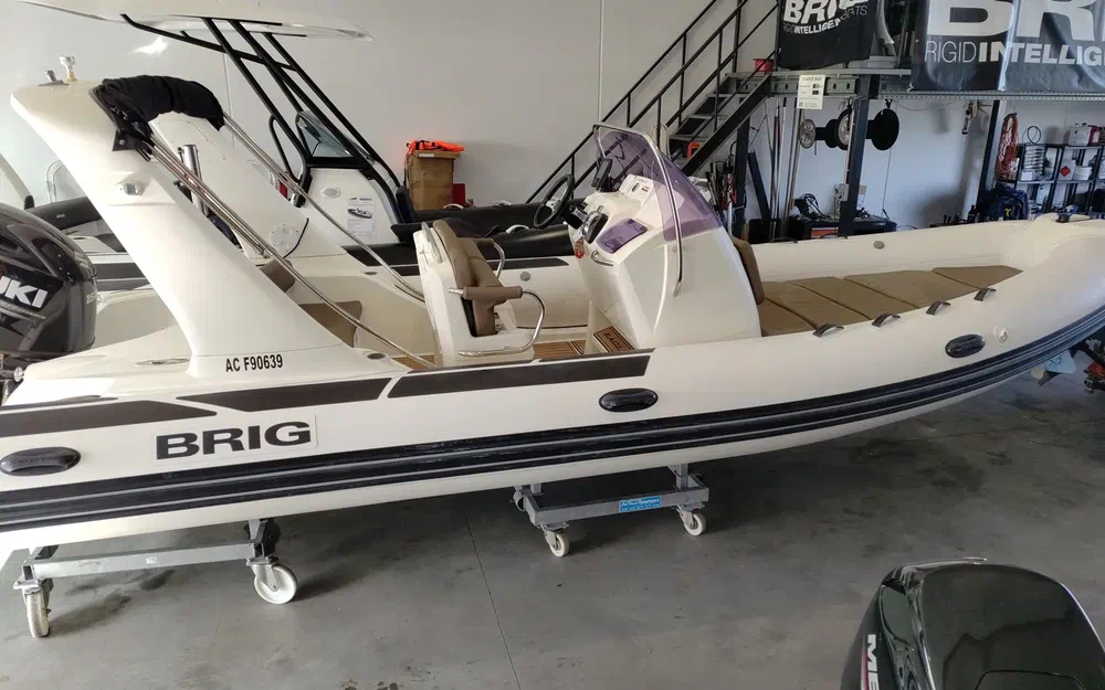 slider 0 Brig Eagle 650