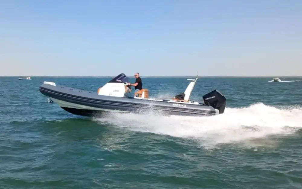 slider 2 Brig Eagle 8