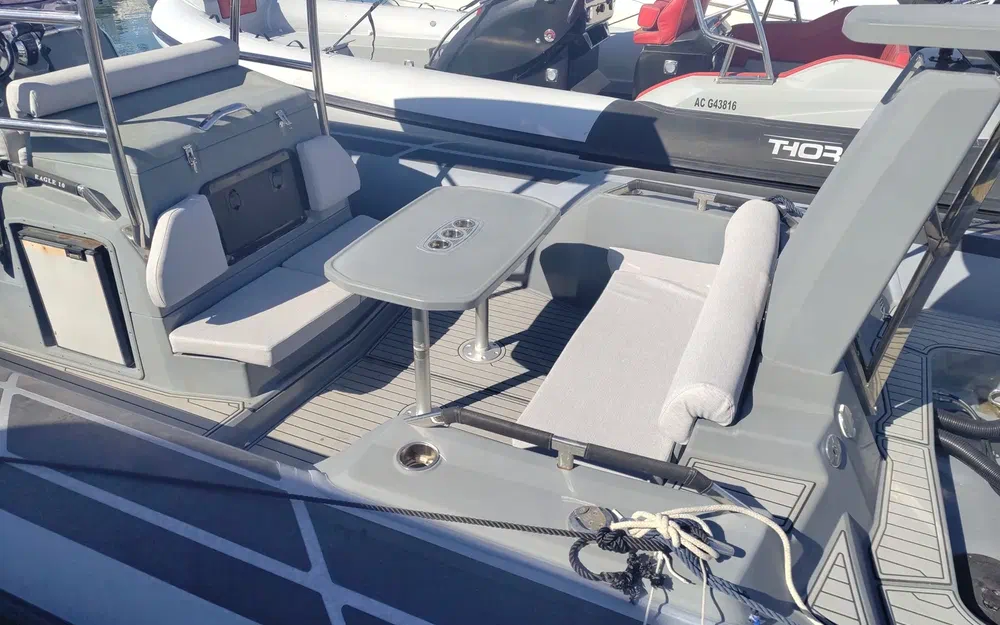 slider 3 Brig Eagle 10