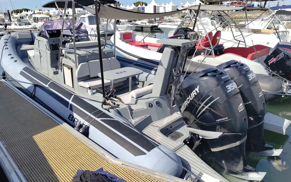 slider 1 Brig Eagle 10