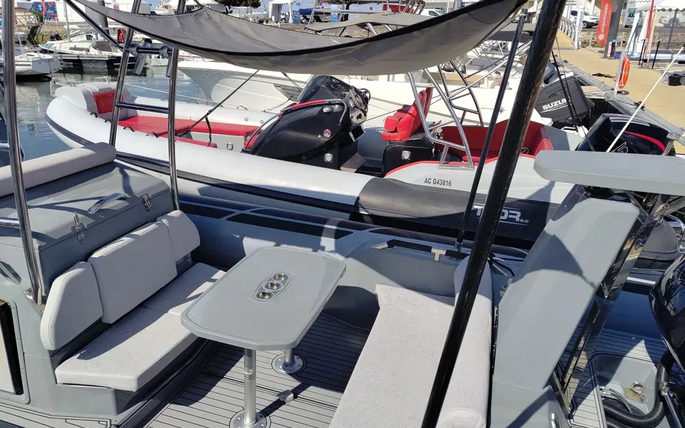 slider 5 Brig Eagle 10