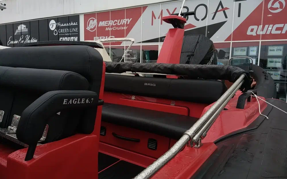 slider 6 Brig EAGLE 6.7 hypalon