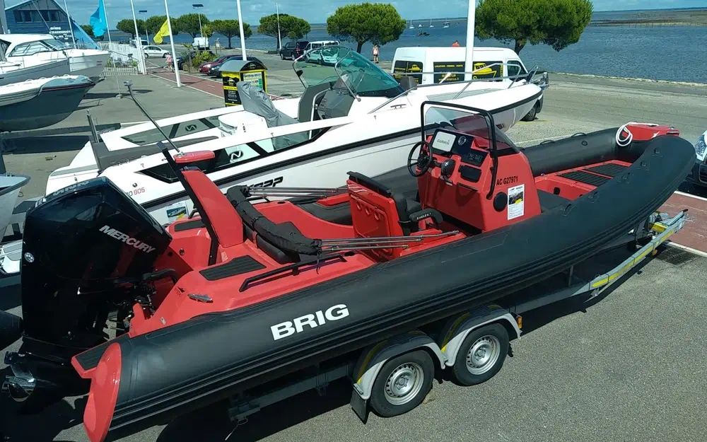 slider 7 Brig EAGLE 6.7 hypalon