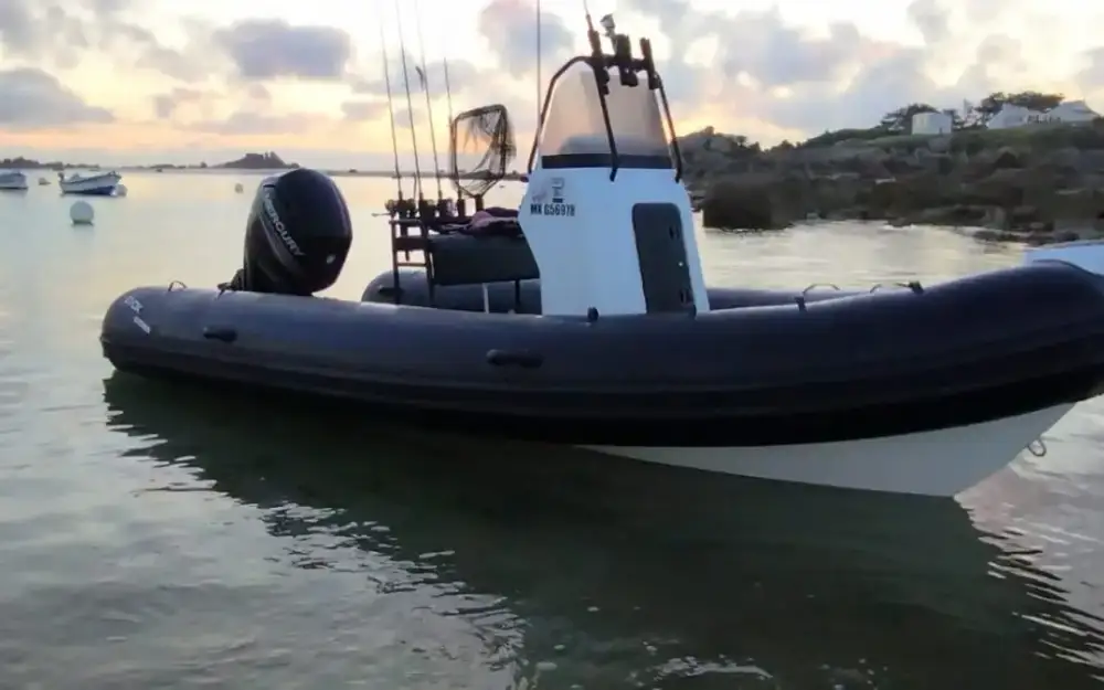 slider 1 Evok Marine Evok 19 Fishing