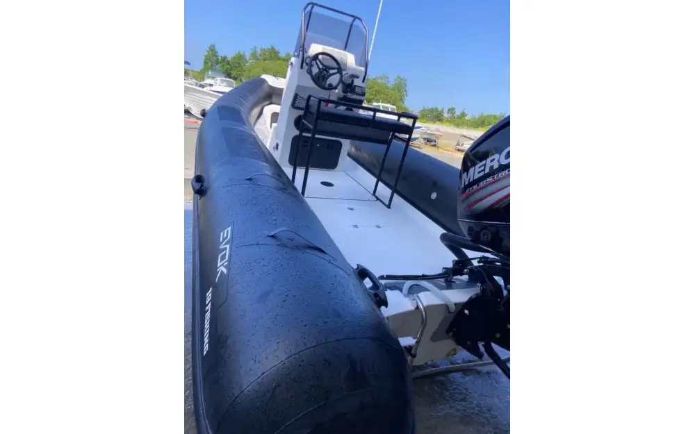 slider 3 Evok Marine Evok 19 Fishing