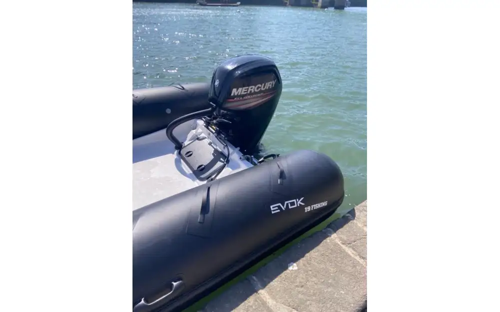 slider 5 Evok Marine Evok 19 Fishing