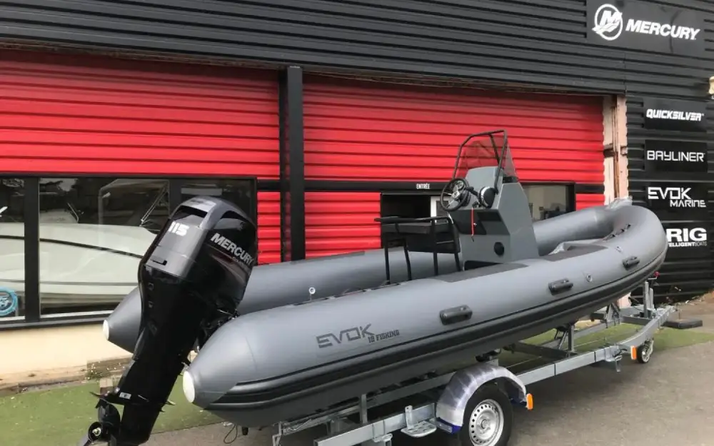 slider 8 Evok Marine Evok 19 Fishing