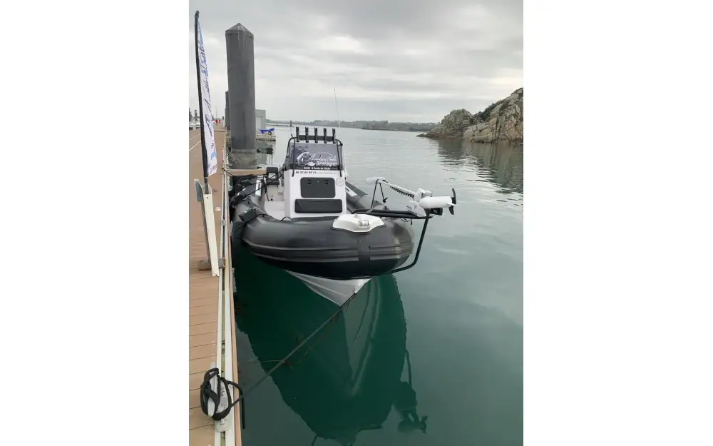 slider 3 Evok Marine Evok 25 Fishing