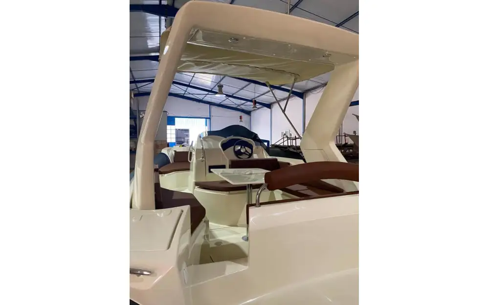 slider 4 Evok Marine Evok 27 Ocean