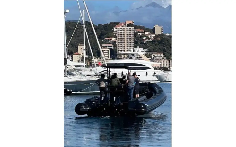 slider 3 Evok Marine Evok 40 Pro
