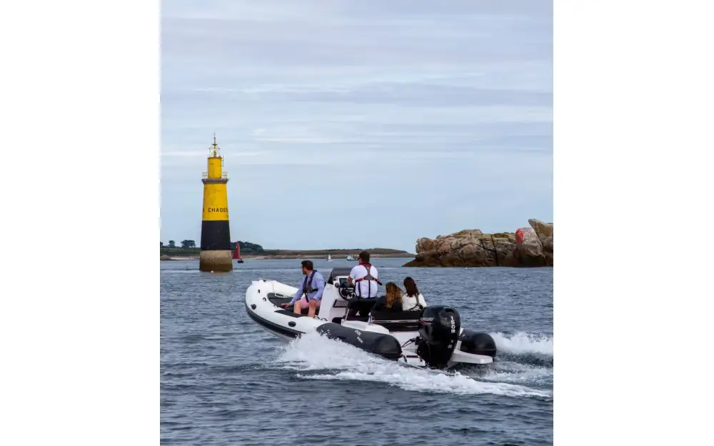 slider 10 Evok Marine Evok 21 Ocean