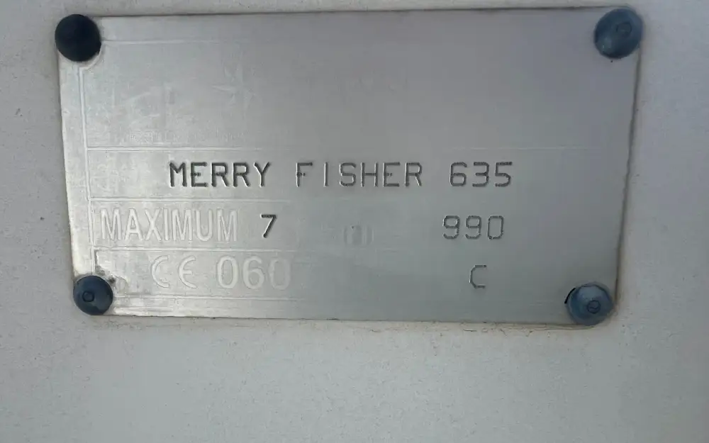 slider 27 Jeanneau Merry Fisher 635