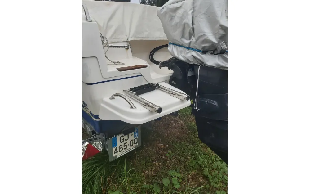 slider 3 B2 Marine Cap Ferret 502