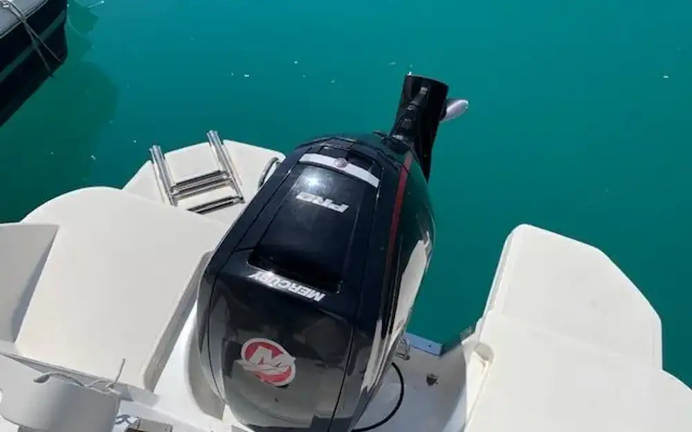 slider 9 Bayliner E7