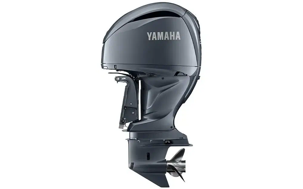 slider 1 Yamaha 225