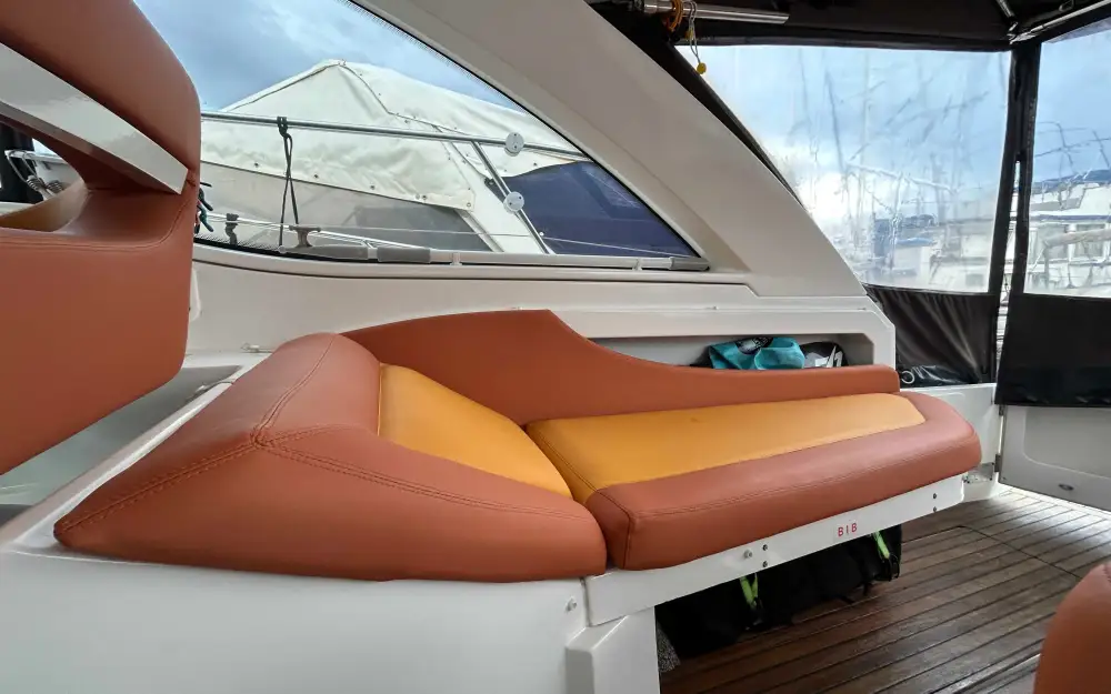 slider 7 Beneteau Gran Turismo 34