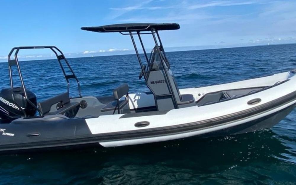 slider 1 Evok Marine Evok 23 Fishing