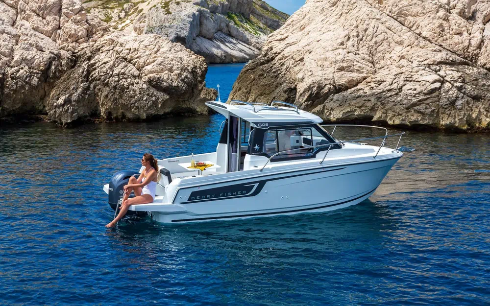 slider 0 Jeanneau Merry Fisher 605