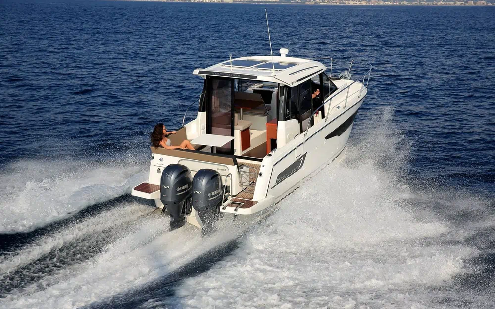slider 2 Jeanneau Merry Fisher 895 Serie 2