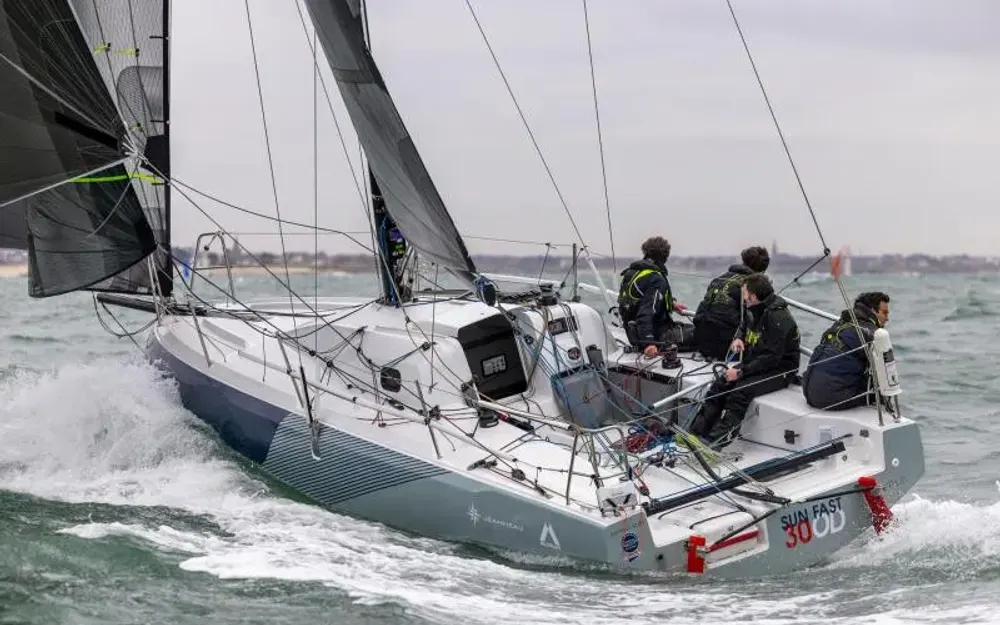 slider 0 Jeanneau Sun Fast 30