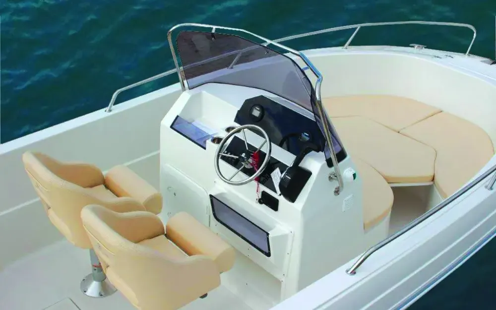 slider 2 Pacific Craft  545 Open - null