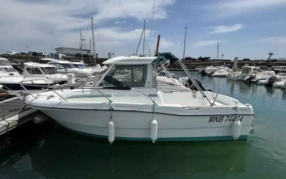 slider 2 Jeanneau Merry Fisher 635