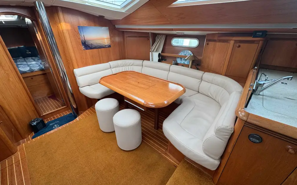 slider 9 Jeanneau Sun Odyssey 49 DS