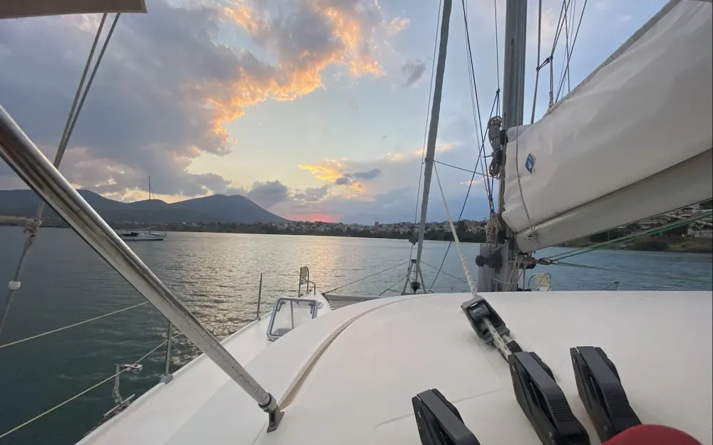 slider 18 Fountaine Pajot Athena 38 - null