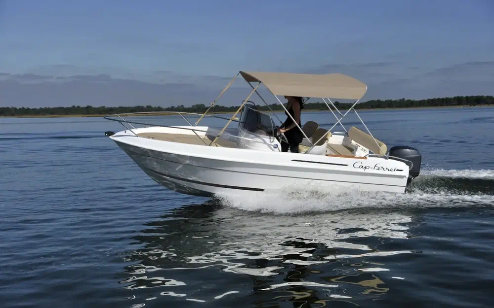 slider 5 B2 Marine Cap Ferret 522