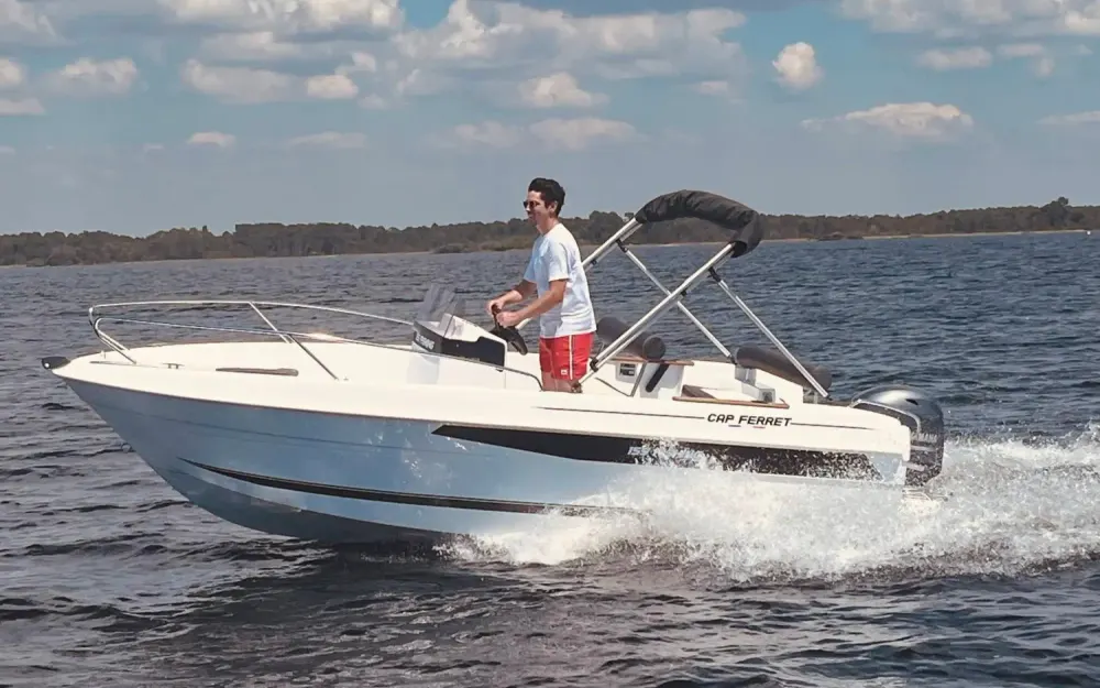 B2 MarineCap Ferret 155 Fishing