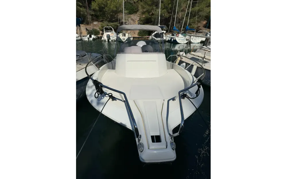 slider 15 White Shark  240 SC