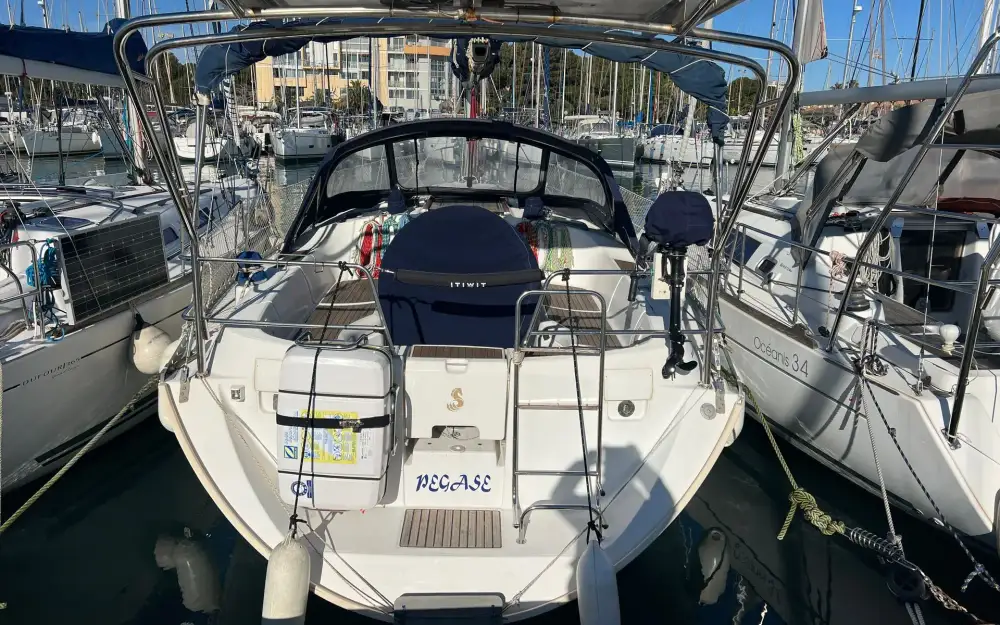 slider 1 Beneteau Oceanis 361 Clipper