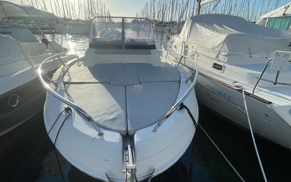 slider 3 Pacific Craft 815 SC