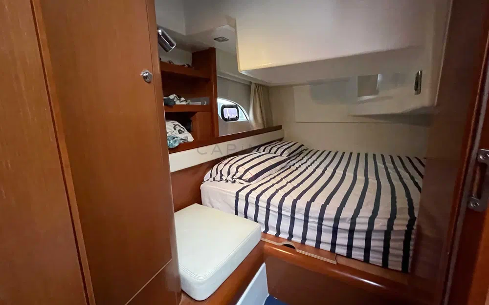 slider 16 Beneteau Gran Turismo 34