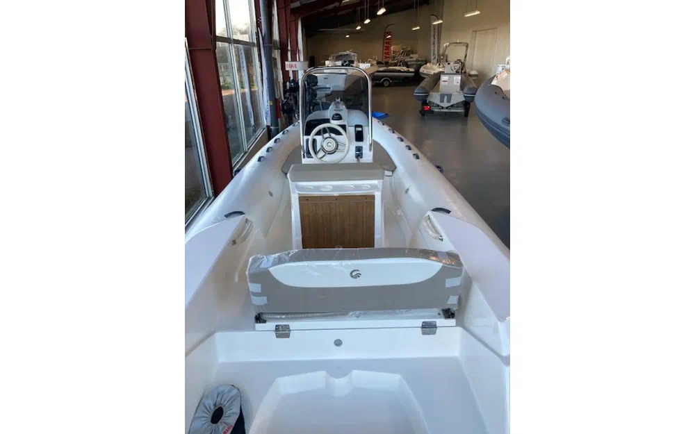 slider 3 Capelli Tempest 600