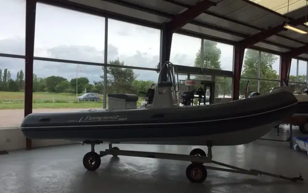 slider 5 Capelli Tempest 560