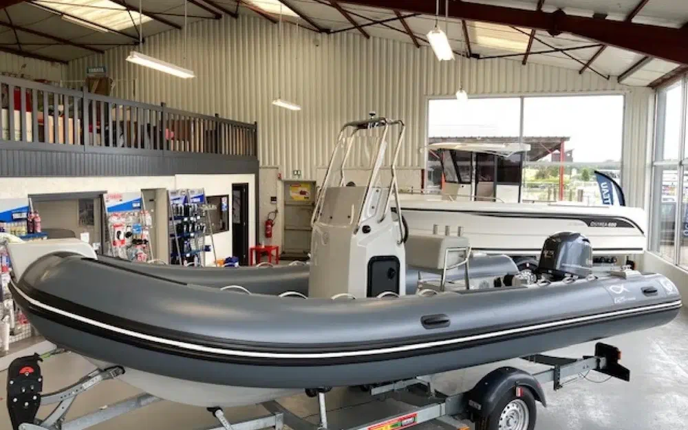 slider 1 Capelli Tempest 625