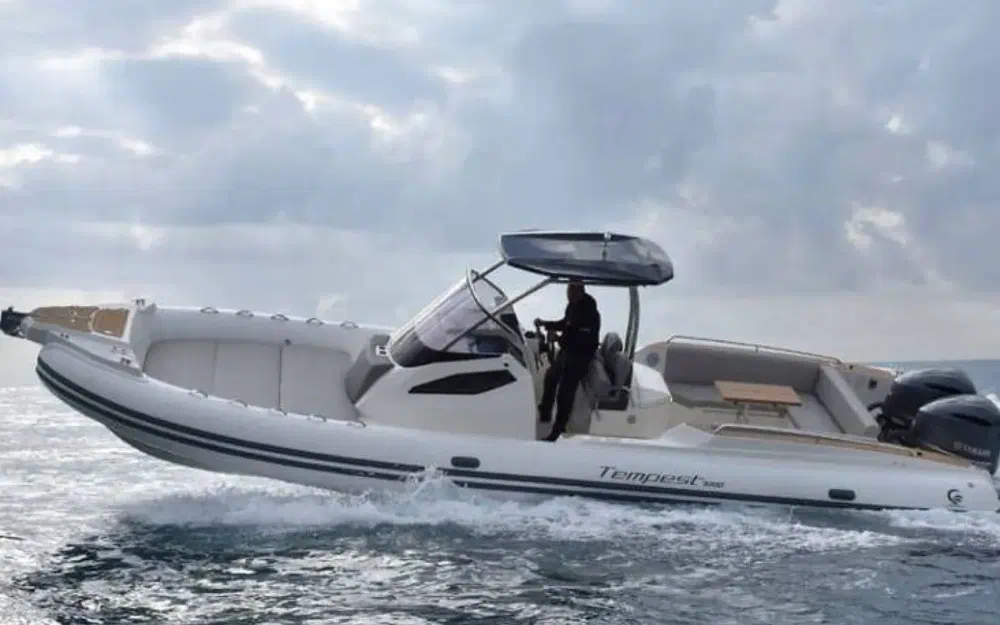 slider 0 Capelli Tempest 1000