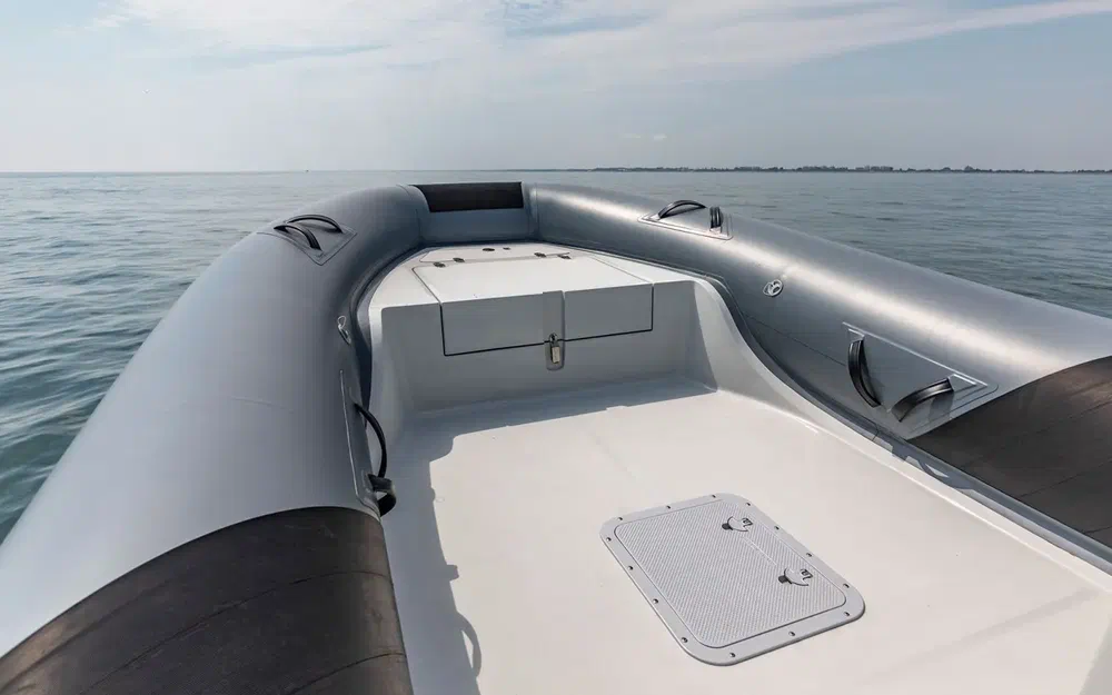 slider 2 Capelli Tempest 700