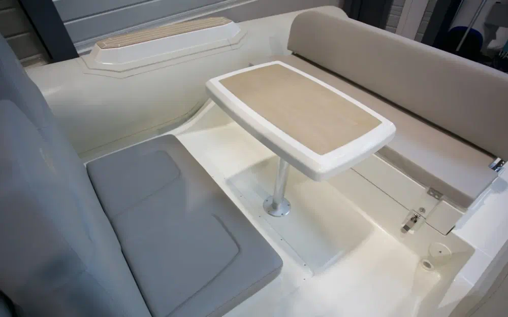 slider 5 Capelli Tempest 900