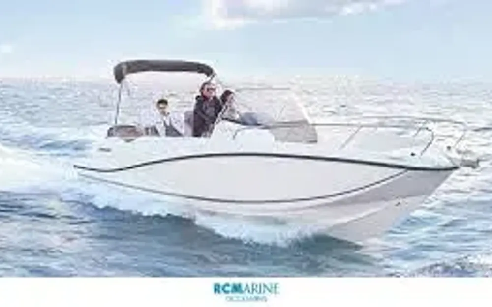 slider 8 Quicksilver  675Sundeck
