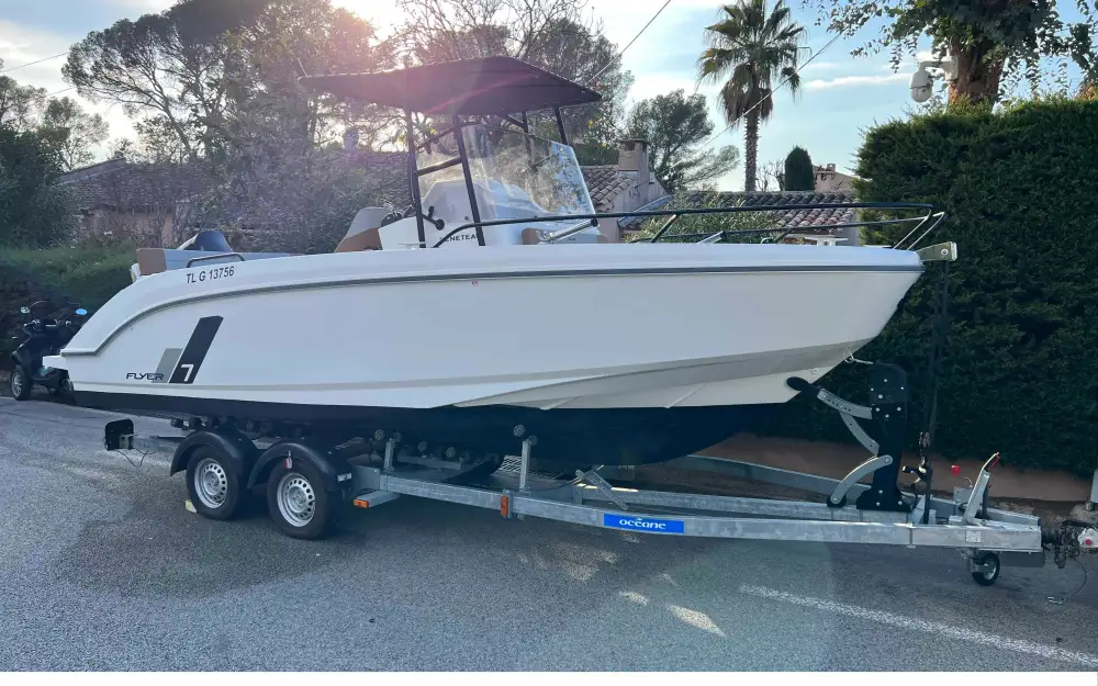 slider 0 Beneteau Flyer 7 SPACEdeck