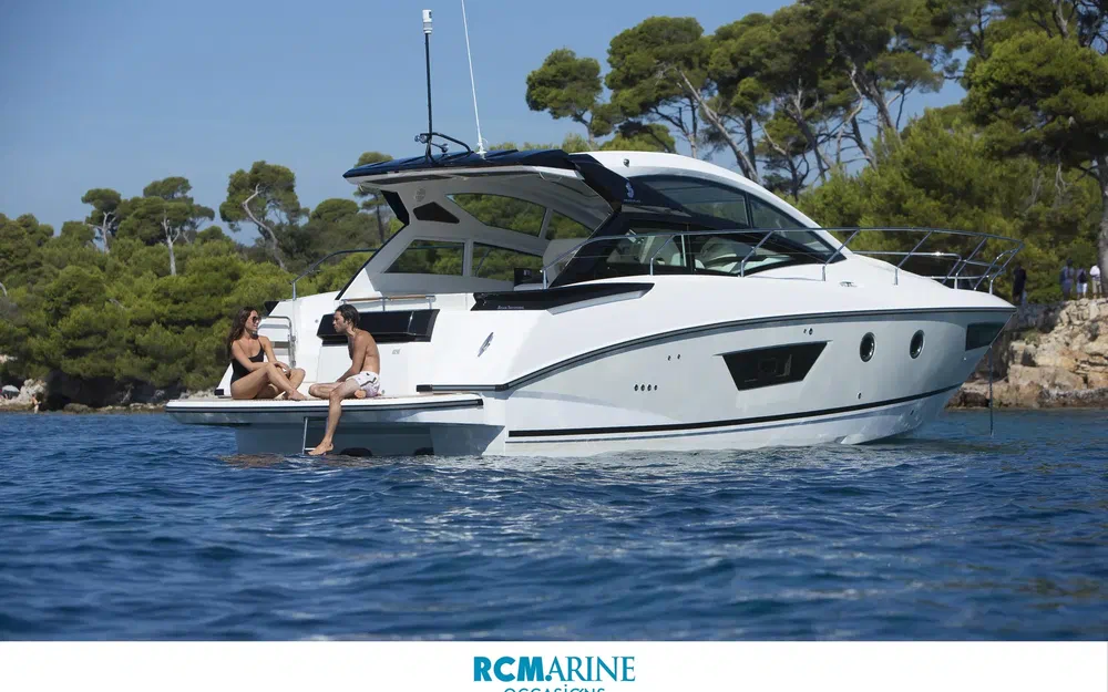 slider 17 Beneteau Gran Turismo 40