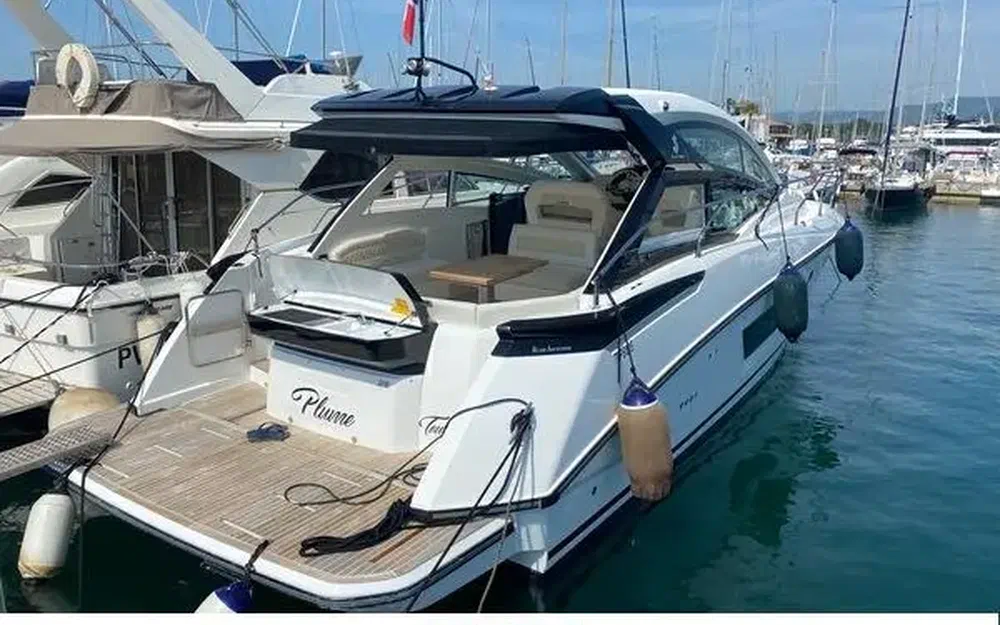 slider 3 Beneteau Gran Turismo 40