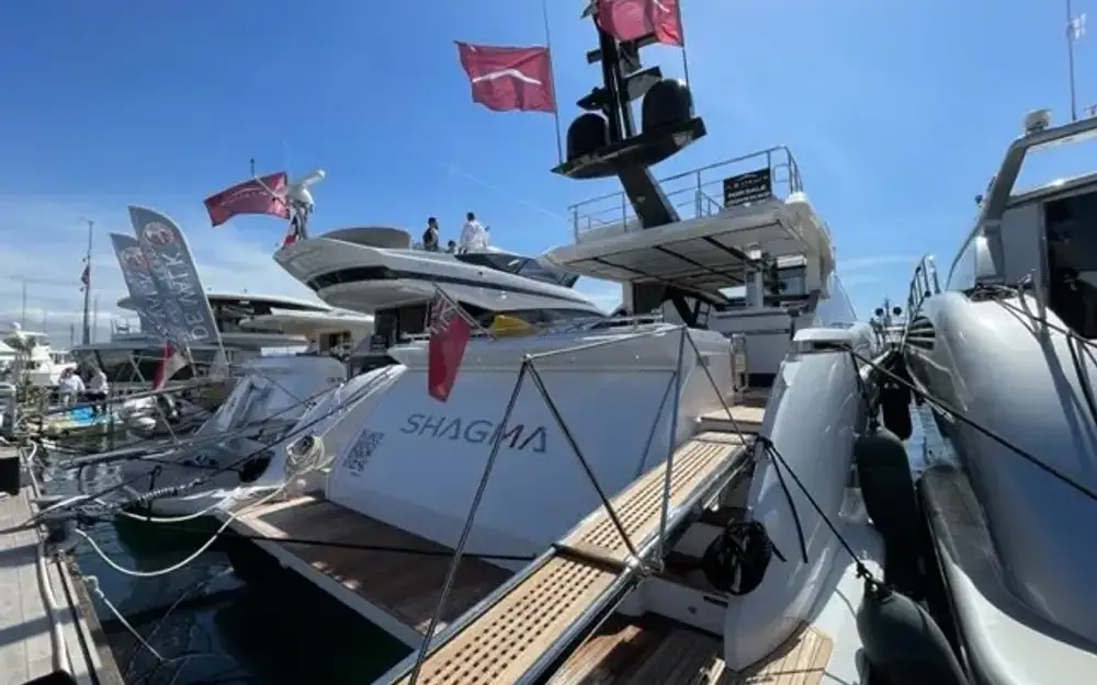 slider 1 Azimut  S7